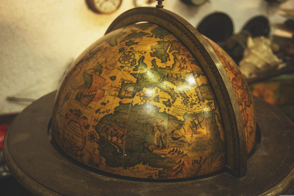 old globe 7001679