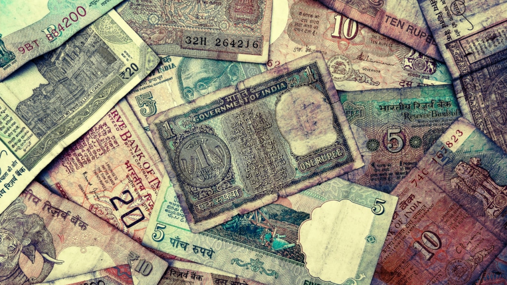 The ‘half-cut notes’ allegation against Hazrat Ahmad: A common practice to prevent theft 1 The ‘half-cut notes’ allegation against Hazrat Ahmad: A common practice to prevent theft