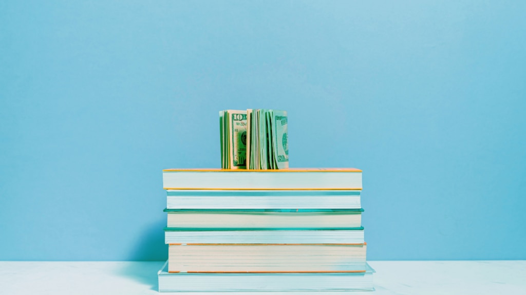 ‘Is knowledge better or wealth?’: God’s grace and the Ahmadiyya Khilafat 1 ‘Is knowledge better or wealth?’: God’s grace and the Ahmadiyya Khilafat
