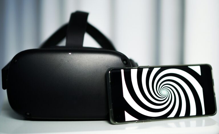 Global hypnosis: The silent control of minds in the age of social media, AI and materialism