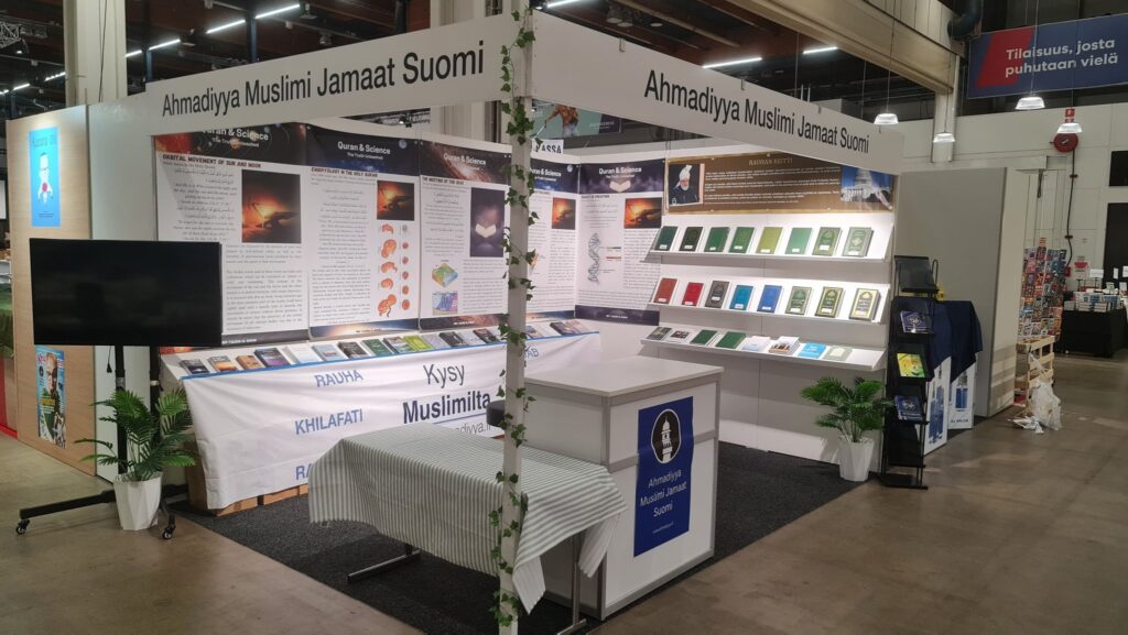 Ahmadis attend the Helsinki Book Fair 2025  