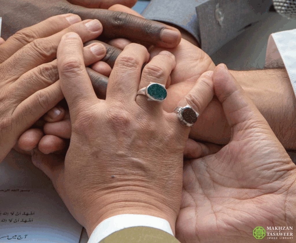 Answers to Everyday Issues – Part 96: Tabarruk, Satan, angels, Eid al-Adha rituals and reciting the names of Surahs, ta‘awwuz and basmalah