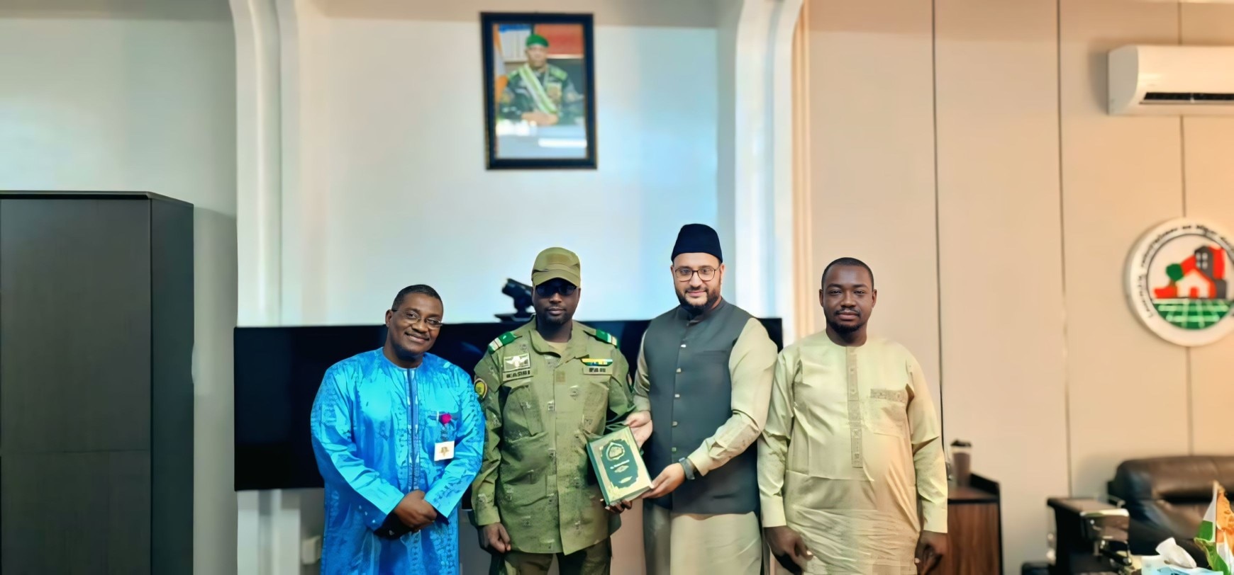Delegation of Jamaat Niger meets the Minister of Equipment and Infrastructure